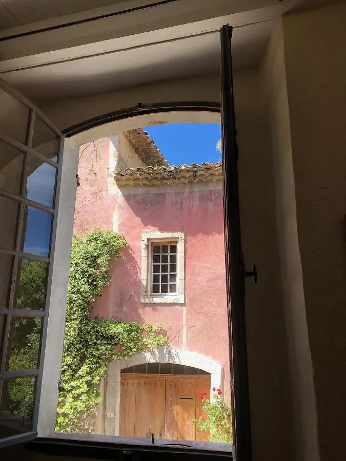 Belle De Nuit Bed and Breakfast Oppède