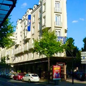 Hotel Kyriad Restaurant Centre Vichy