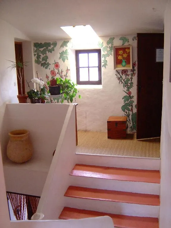 ** Nocleg ze śniadaniem Bed and Breakfast Belle De Nuit Oppède Francja